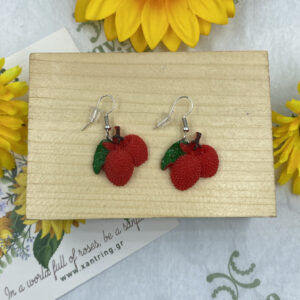 Σκουλαρίκια φράουλα .