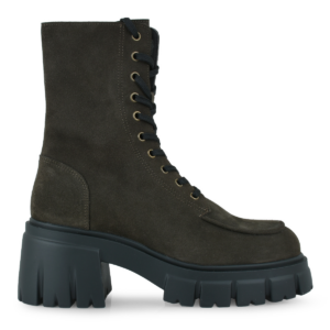Carolina 730 Tsakiris Mallas